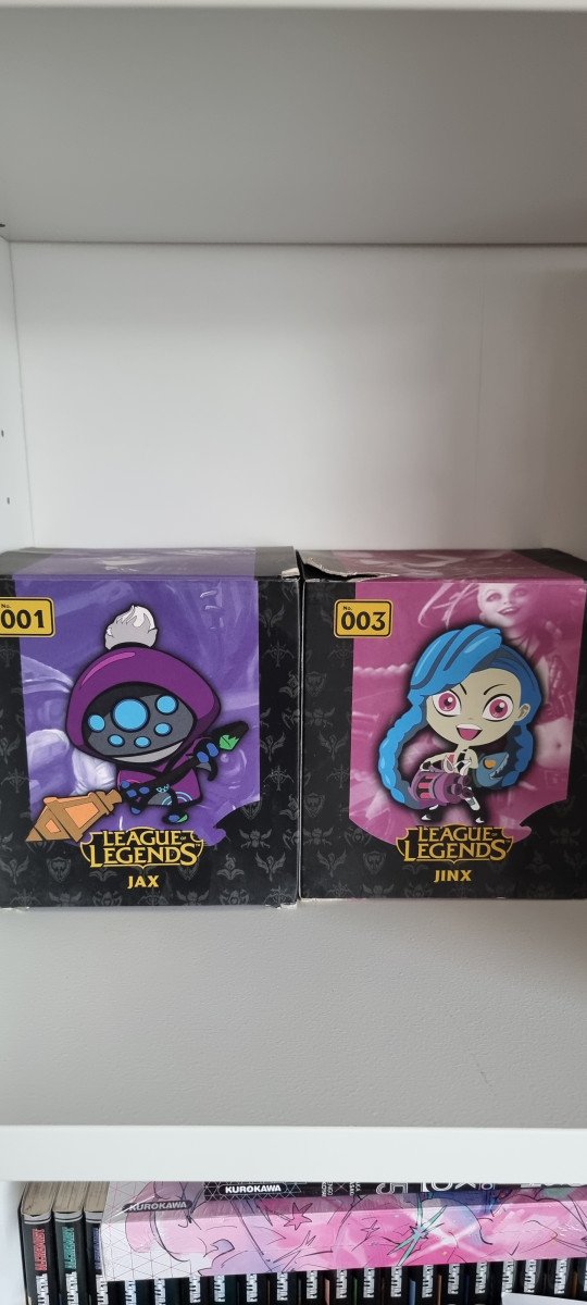 Figurine League of legend Lot