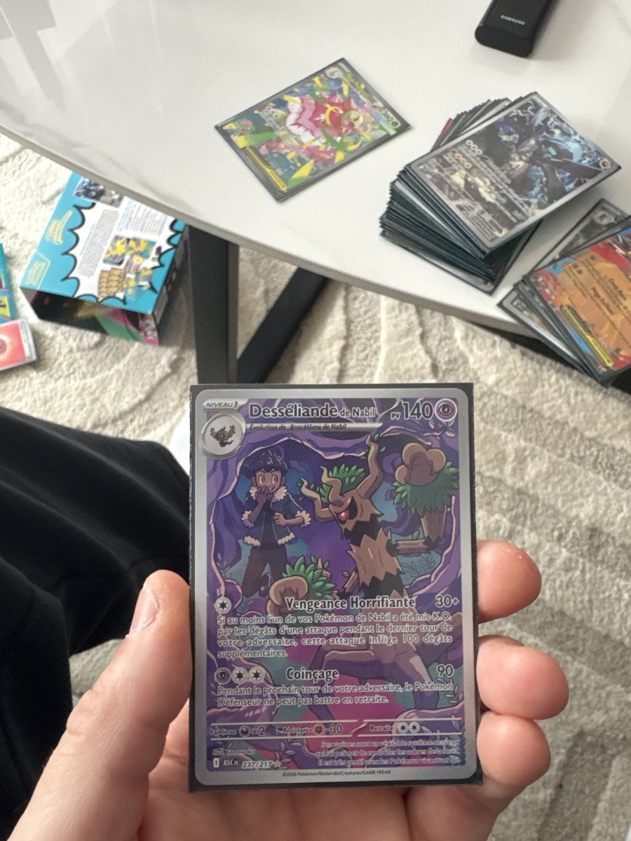 À vendre desseliande de Nabil full art