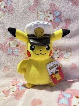 Peluche Pikachu Capitaine - 20 Cm - Neuf