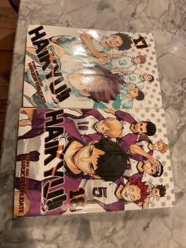 Haikyu manga number 17 and 18 in English