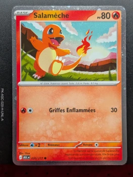 Carte pokemon Salamèche 020/217 HOLO - ME2.5 - Héros Transcendants (2026)