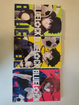 Lot de 3 tome de Blue Lock