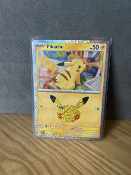 Carte Pokémon - 30eme anniversaire - Pikachu 031/128 - 09/30