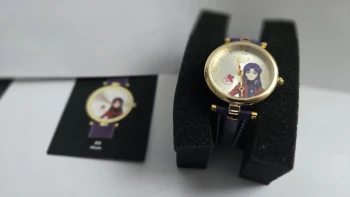 Montre evangelion (style: Misato Katsuragi)