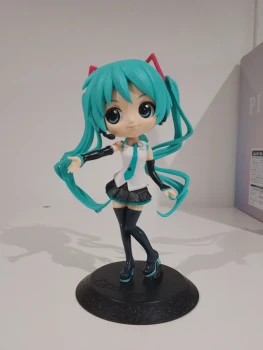Figurine Q Posket Hatsune Miku