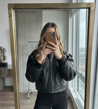 Bomber Crop en Simili Cuir Boohoo Noir - TailleL (Neuf/Excellent état)