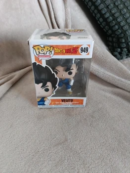 Figurine pop vegito n 949 en très Bon état général