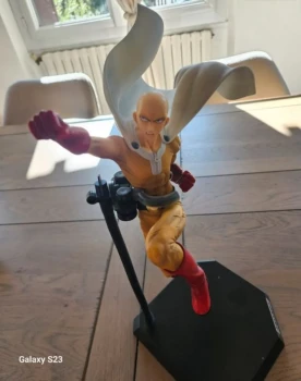 Saitama figurine