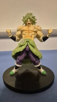 Figurine Broly manga Dragon Ball Z avec boîte