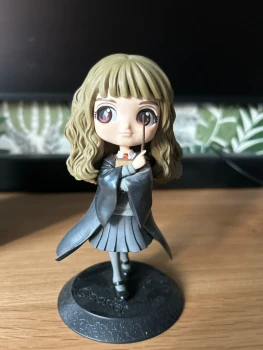 Figurine Q Posket Hermione Granger – Harry Potter