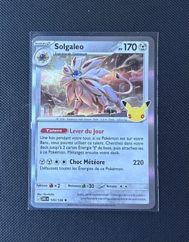 Carte Pokémon - Solgaleo 105/128 - Holo - 30ème Anniversaire