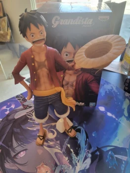 figurine luffy de one piece