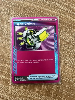Carte Pokémon Dresseur Rappel Cyclone 128/131