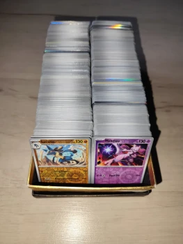 100 cartes Pokémon