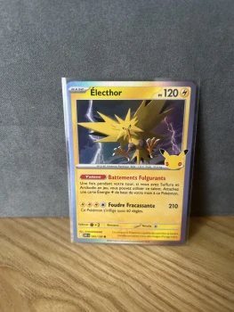 Carte Pokémon - 30eme anniversaire - Electhor 055/128
