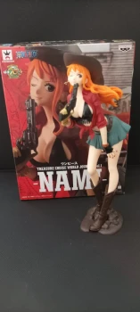 Figurine Nami