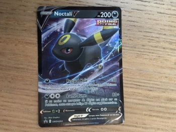 Rare : Noctali V Poing final Promo : carte avec erreurs