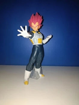 Statue de Vegeta Super Saiyan divin