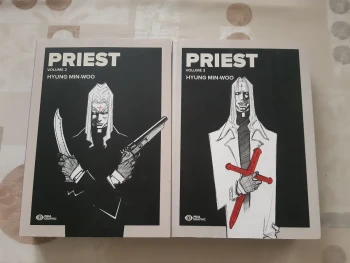 Lot 2 manhwa grands formats- Priest - tomes 2 et 3