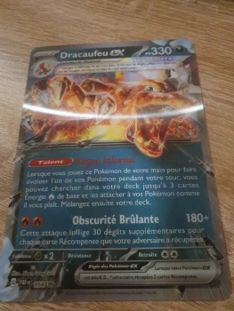 Pokémon Dracaufeu ex