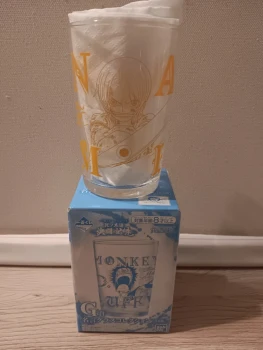 Verre one piece nami