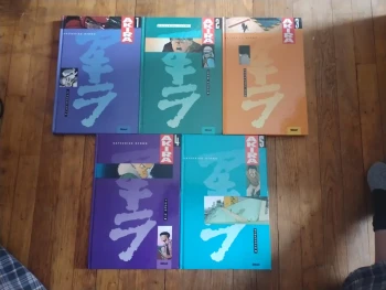 Akira couleur relié cartonné sens européen Glénat 1992