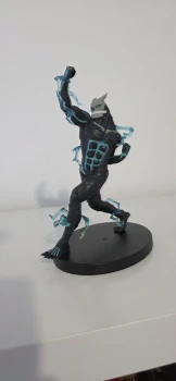 Figurine de kaiju n°8