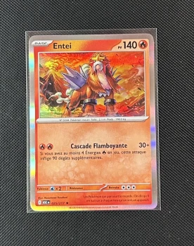 Carte Pokémon - Entei 25/217 - Holo - Héros Transcendants