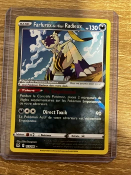 Carte Pokemon Farfurex de Hisui Radieux 123/196