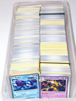 100 cartes Pokémon